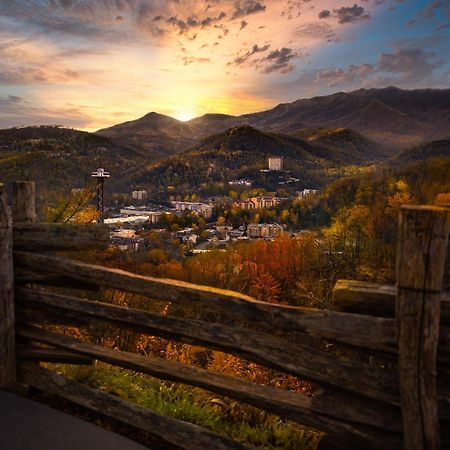 Suite Sensations, Hot Tub, Pool Table, 1089 Free Tickets Each Paid Day, Dollywood And More Pigeon Forge Exteriér fotografie