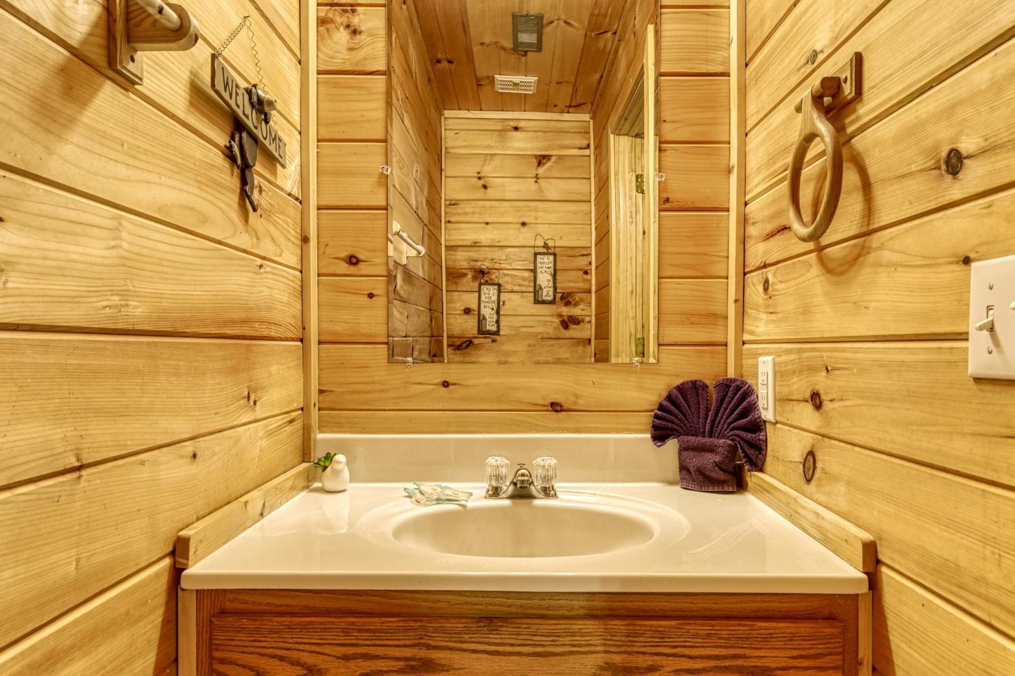 Suite Sensations, Hot Tub, Pool Table, 1089 Free Tickets Each Paid Day, Dollywood And More Pigeon Forge Exteriér fotografie